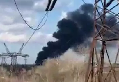 "Ostrzały nie cichną". Zginął cywil, uszkodzone domy i gazociąg, eksplodowała stacja paliw