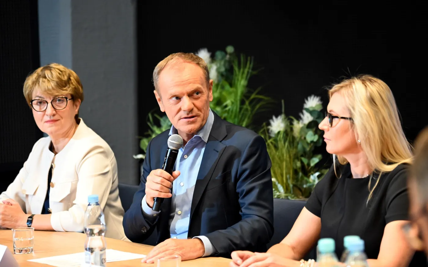 Donald Tusk, Anna Bańkowska, Elżbieta Anna Polak
