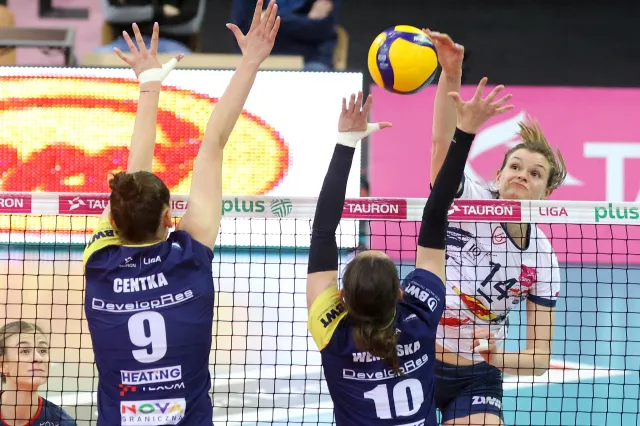 Siatkarki z Rzeszowa w finale. Faworytki nie zawiodły