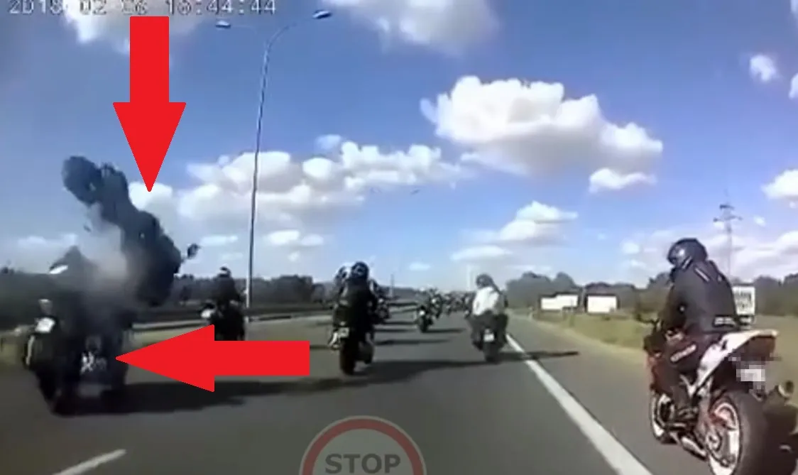 Wypadek motocyklistów w Płocku. Drastyczne nagranie trafiło do sieci