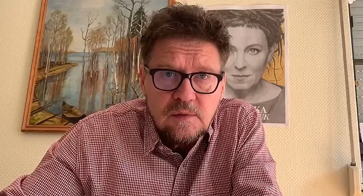 Rodzinna tajemnica Wojciecha Malajkata. Po 17 latach wraz z żoną zaadoptował dwoje dzieci