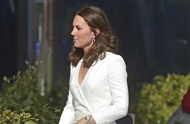 Kate Middleton w najmodniejszym żakiecie sezonu. Ten model to świąteczny hit