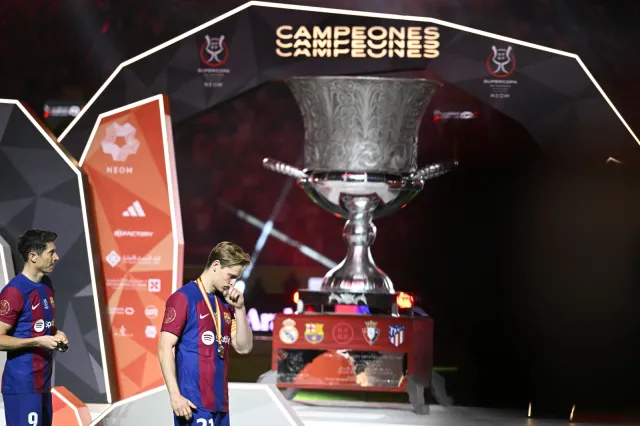 Lewandowski przeprosił za porażkę z Realem. "Wynik nie do przyjęcia"