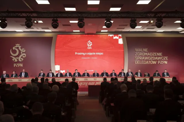 Baron PZPN kandyduje w wyborach z listy Koalicji Obywatelskiej. To sprzeczne ze statutem