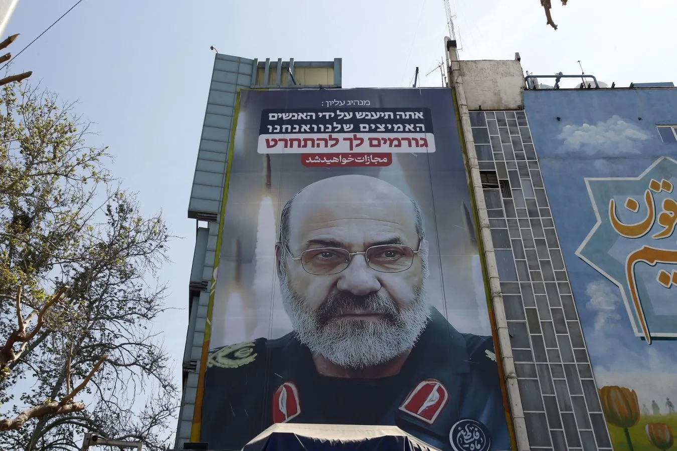 Iran obwinia Izrael za atak na ambasadę w Damaszku 