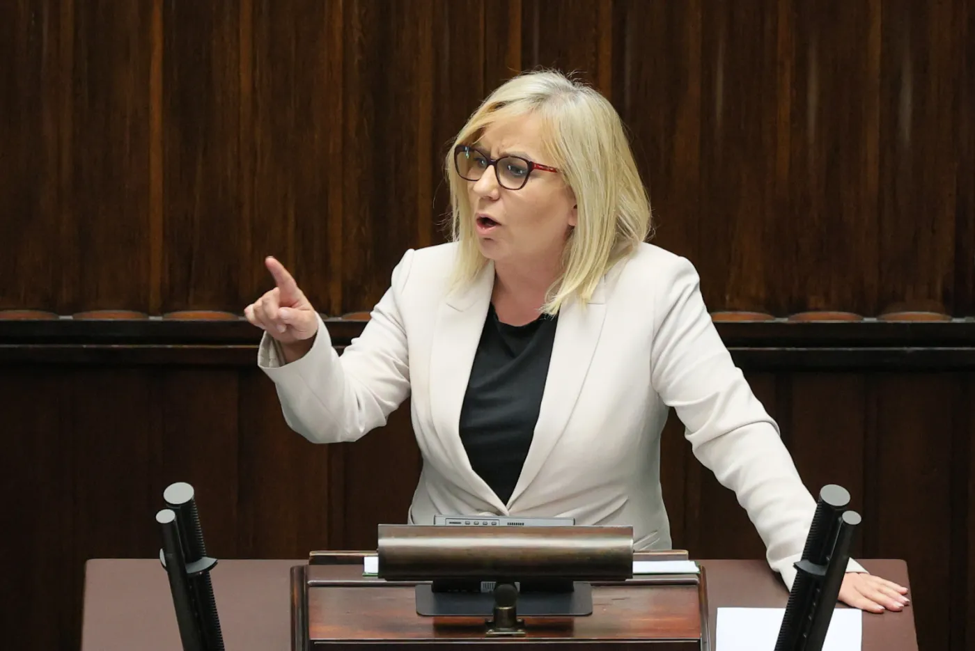 Sejm odrzucił wniosek o odwołanie Pauliny Hennig-Kloski