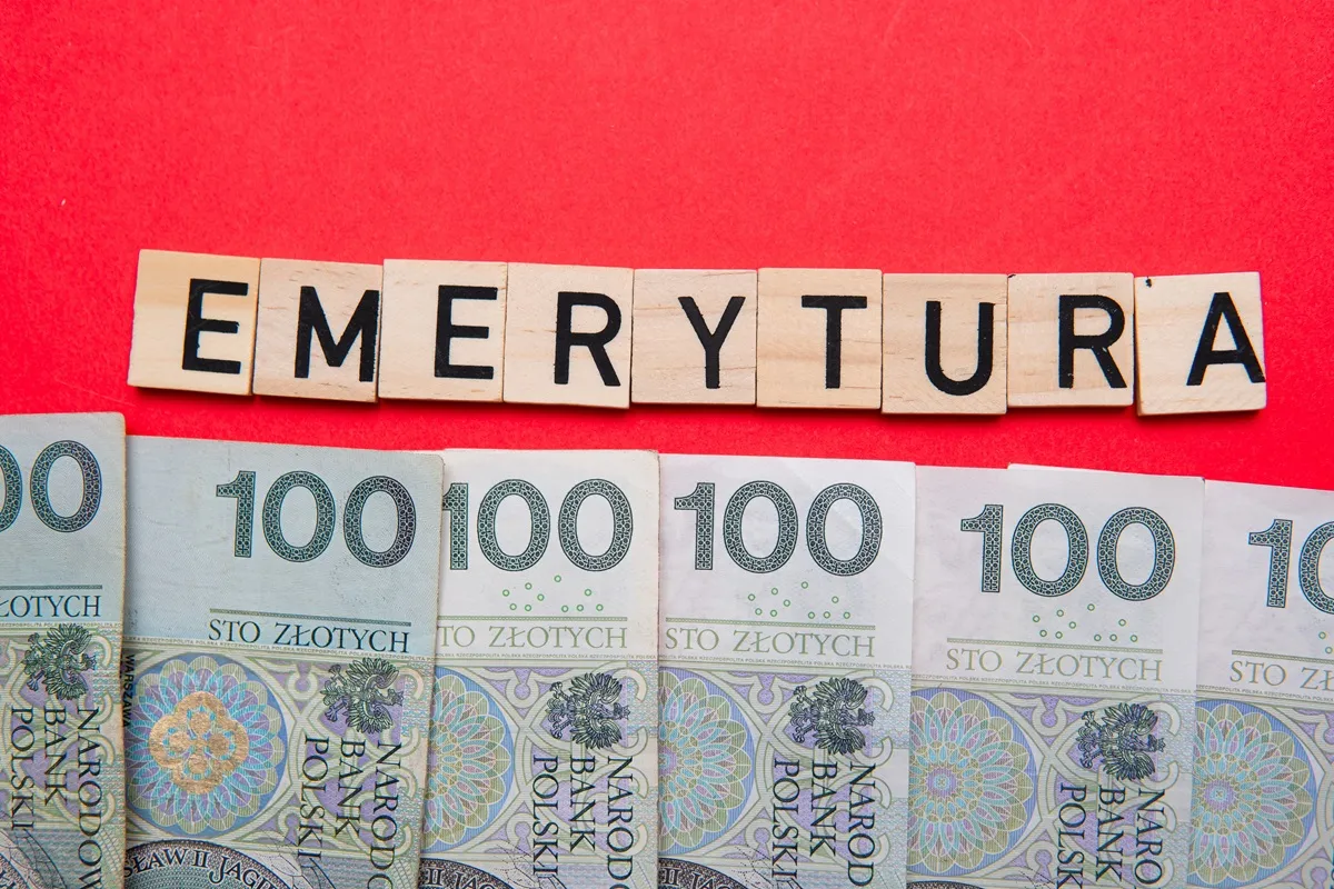 Mam 60 lat i 10 lat pracy. Czy dostanę emeryturę?