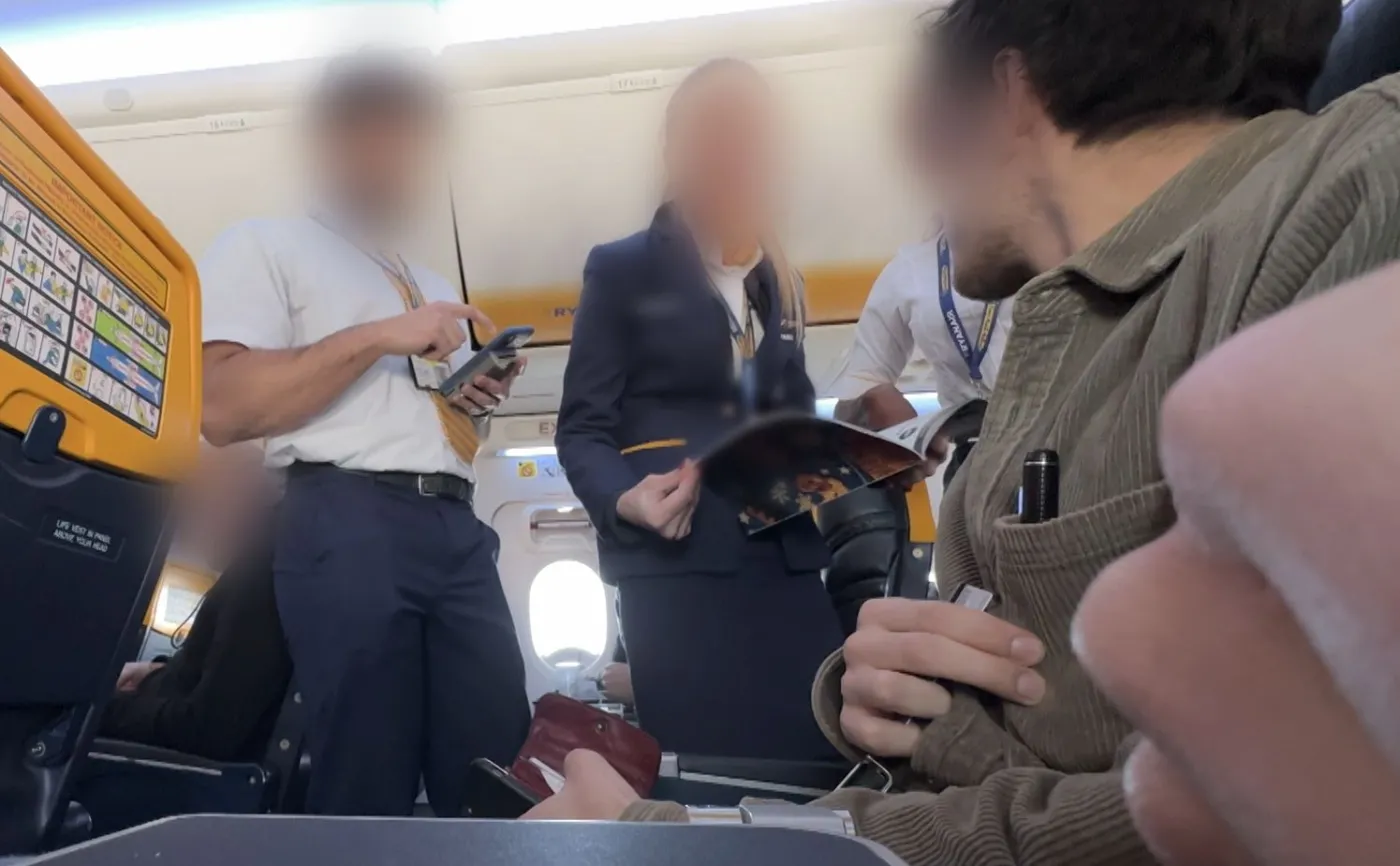 "Pod wysokim ciśnieniem. Śledztwo w sprawie Ryanaira"