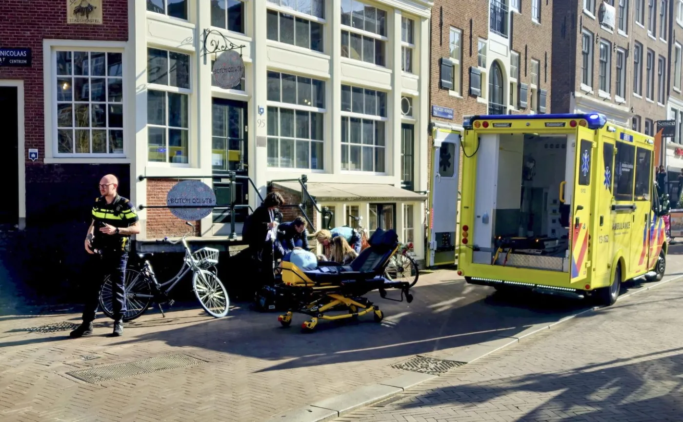 Nożownik z Ukrainy zaatakował w Amsterdamie. Wśród rannych obywatel Polski