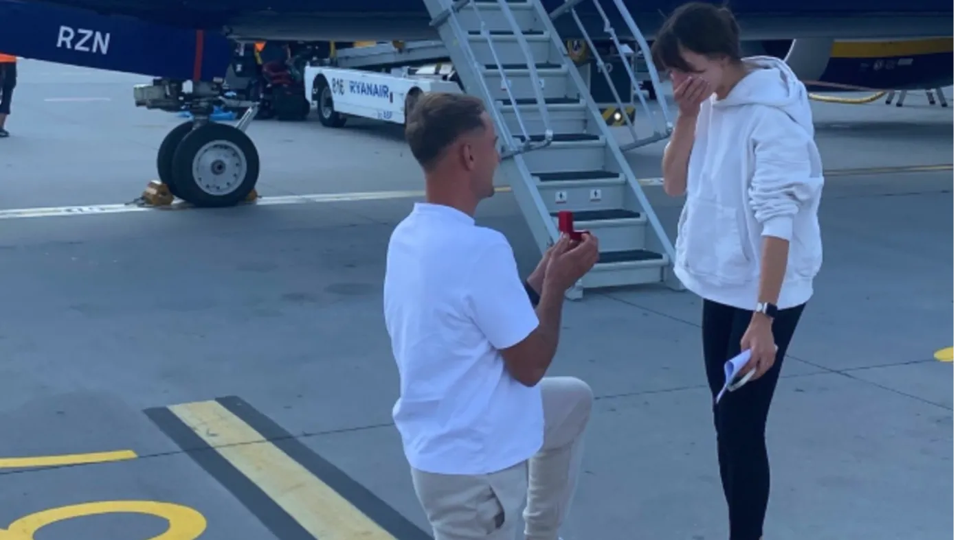 Na krakowskim lotnisku rozegrały się niezwykłe sceny