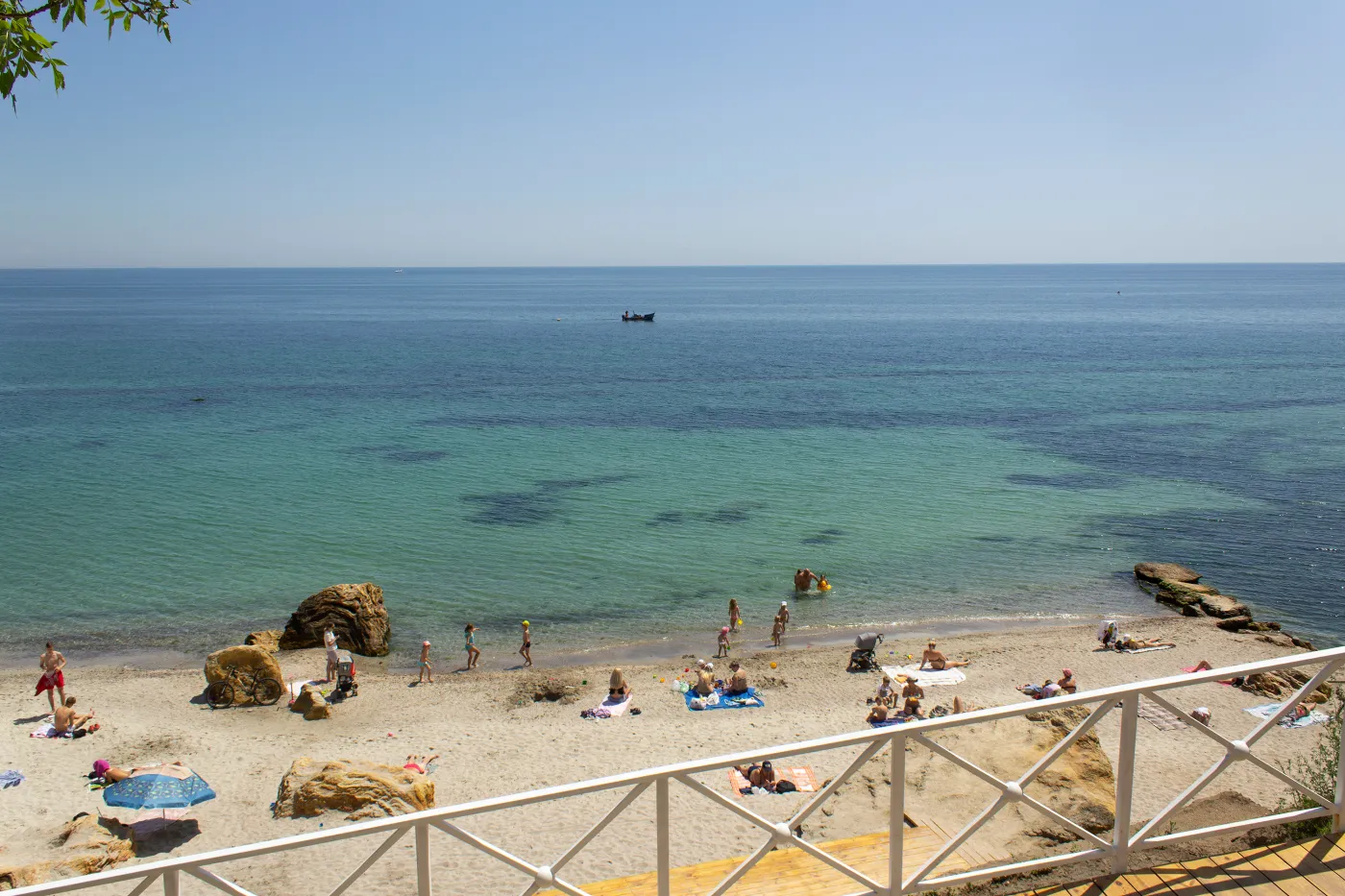 Trzy osoby zginęły podczas kąpieli. Wybuchły miny morskie