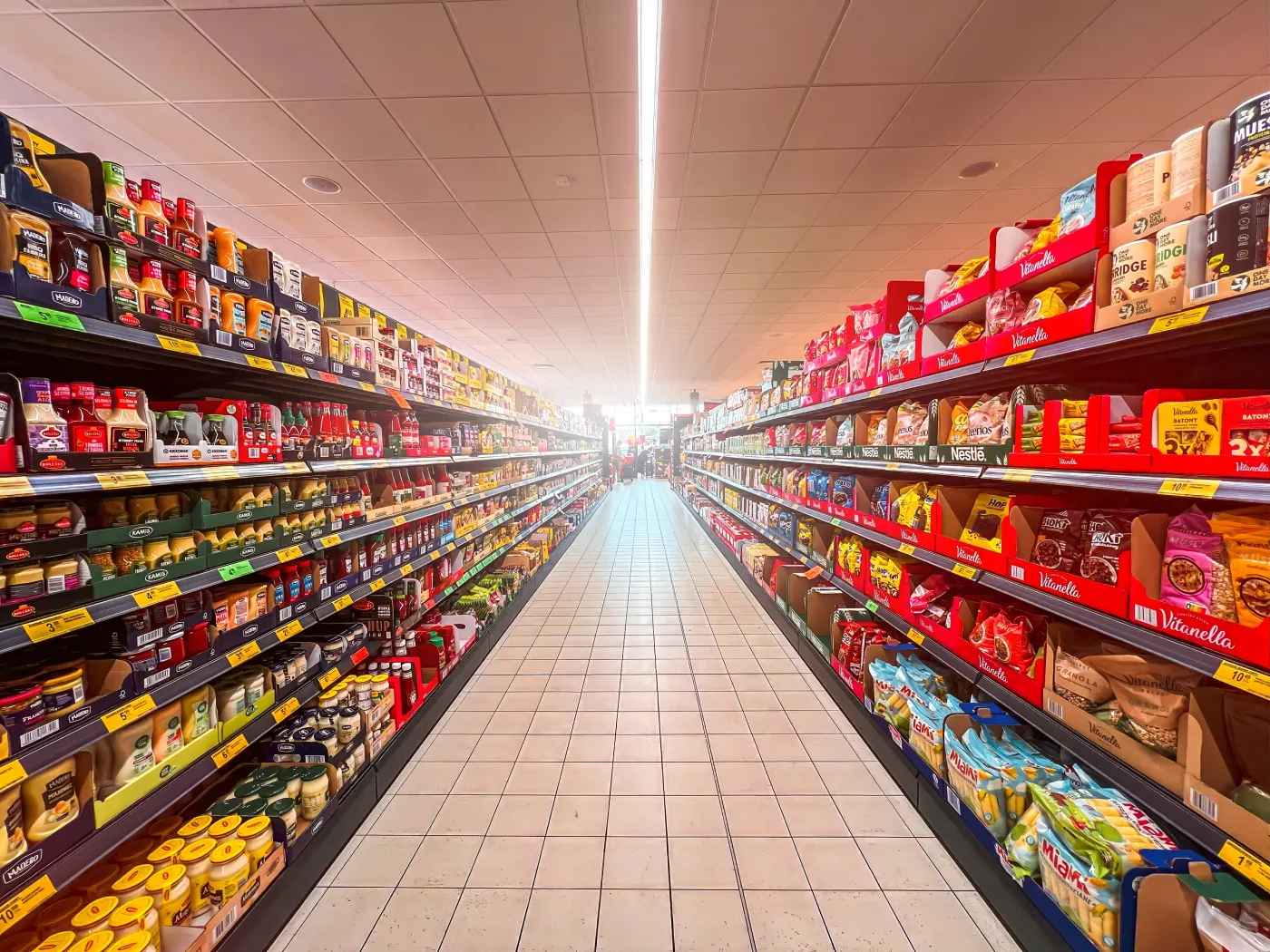 Supermarket,Shelves,Filled,With,Groceries,Biedronka,Store,Poland,,Europe,21.02.2025