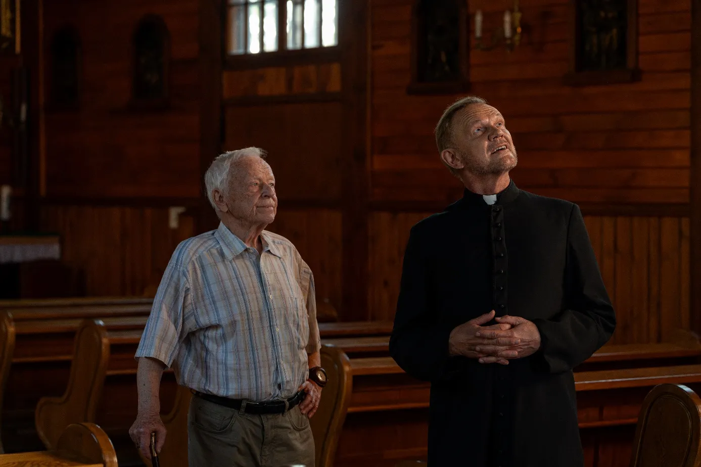 Marian Opania i Cezary Pazura w filmie "Dalej jazda 2"