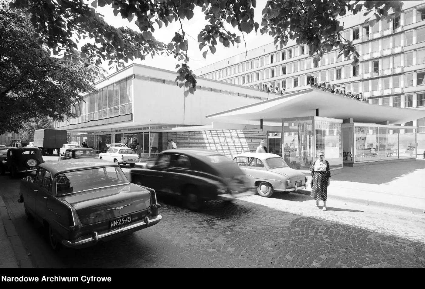 QUIZ. 20 pytań o życiu w PRL. Komplet punktów tylko dla "przodowników pracy"