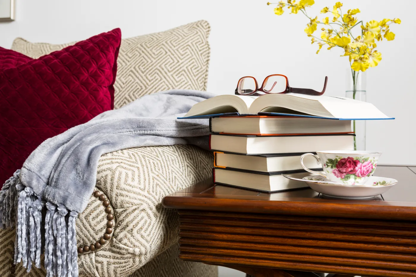 Home,Concept,,Reading,At,Home,With,Book,,Glasses,And,A