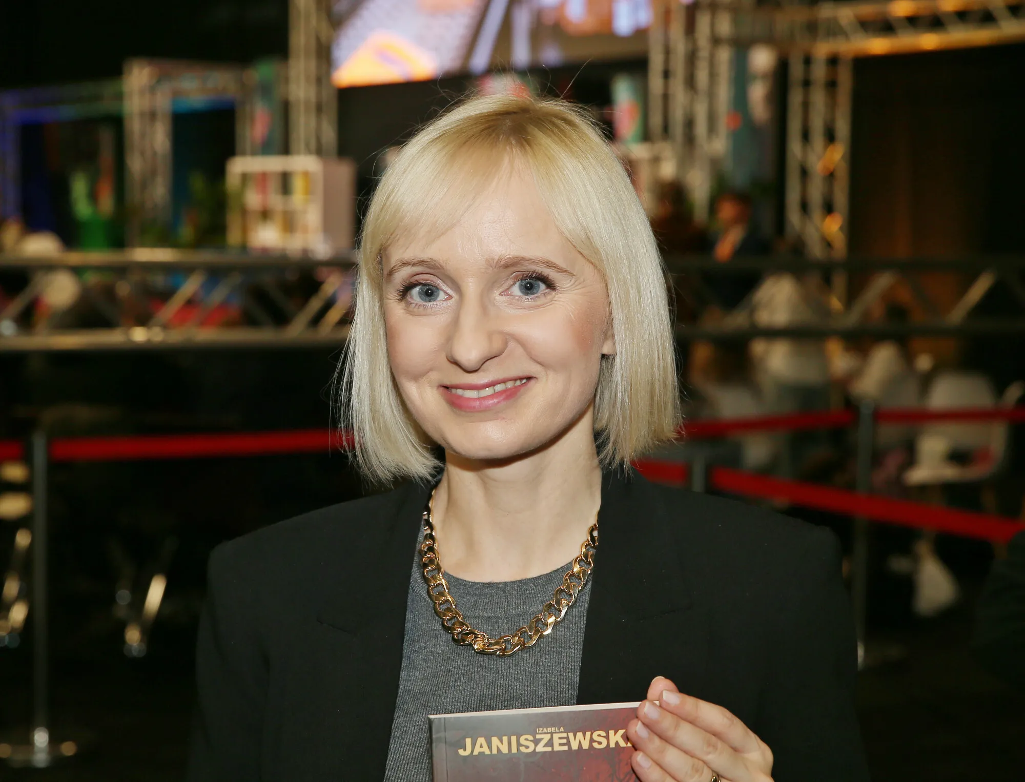 Autorka bestsellerowych kryminałów powraca z nową serią. Zapowiada się hit