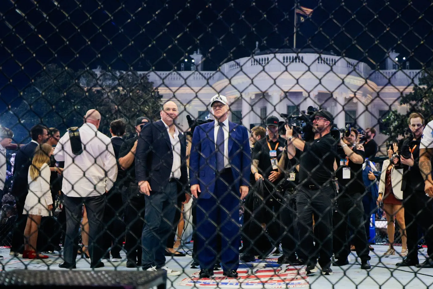 donald-trump-wszedl-do-klatki-gala-ufc-w-bialym-domu-39172434.jpg