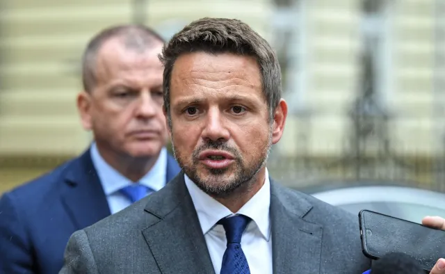 Trzaskowski o awarii Czajki: Rząd sieje panikę. Poziom manipulacji jest ogromny