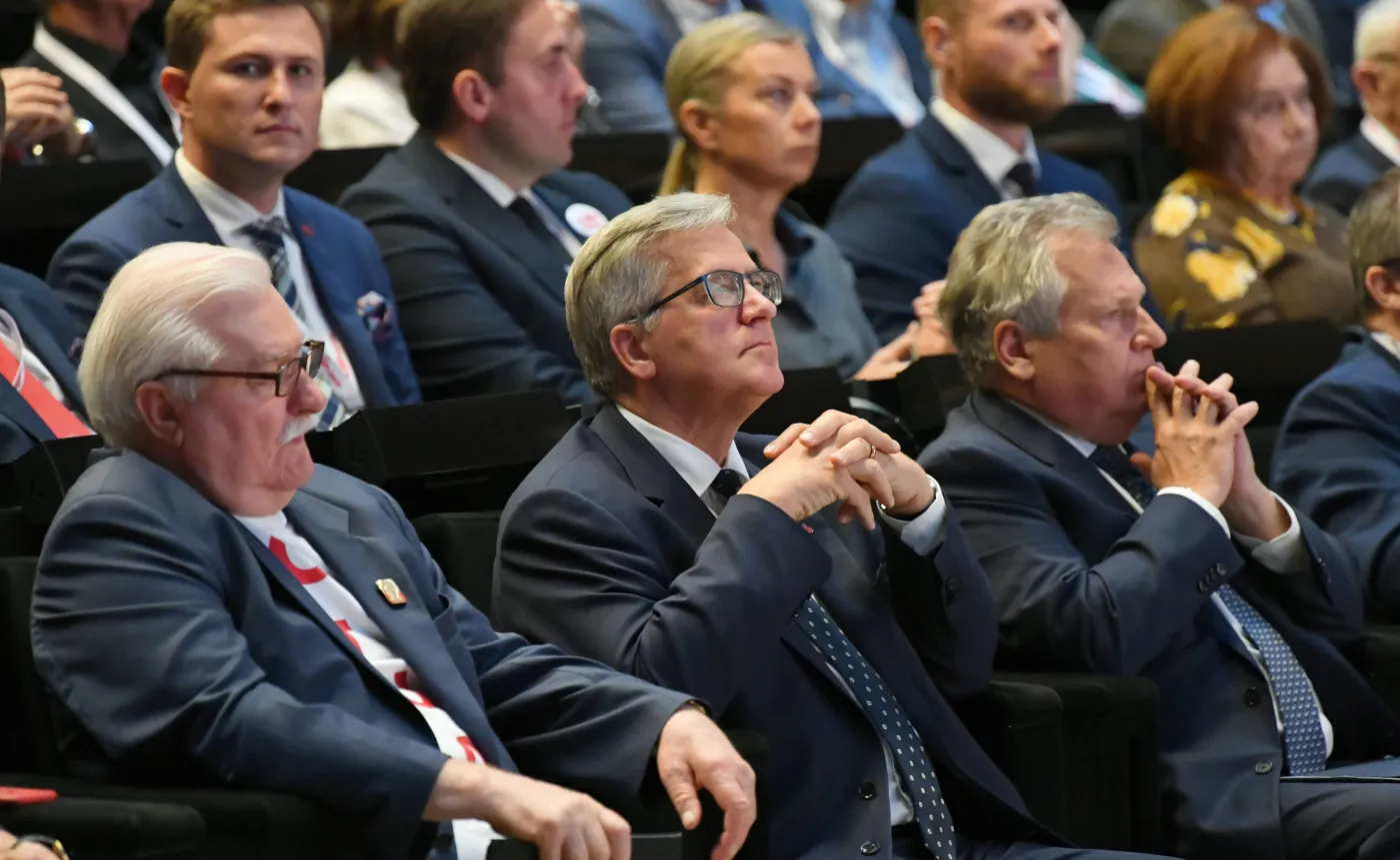 Wałęsa, Komorowski, Kwaśniewski: Partyjne gierki nie są warte miliardów euro