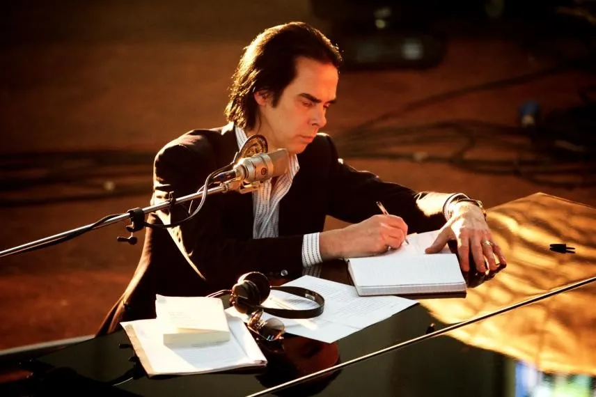 Nick Cave i Warren Ellis niespodziewanie prezentują płytę "Carnage"