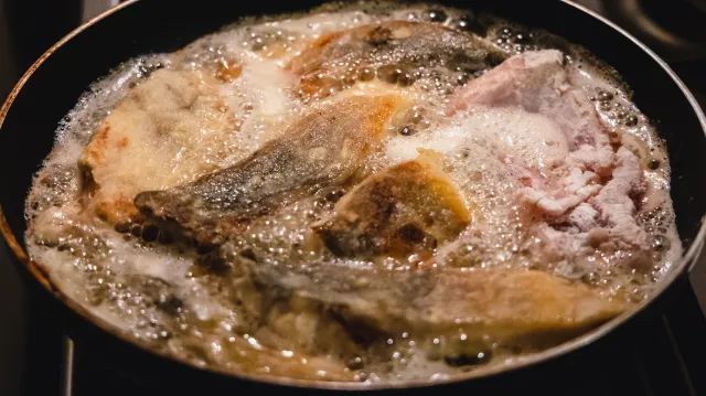 Koniec taniego karpia. Ekspert: Niech Kowalski nie liczy, że kupi rybę w Wigilię