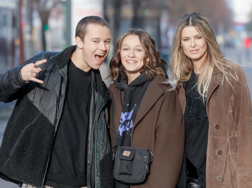 Kibicuje i nie ingeruje. Marta Wiśniewska jasno powiedziała, jak buduje swoją relację z dziećmi. Ideał?