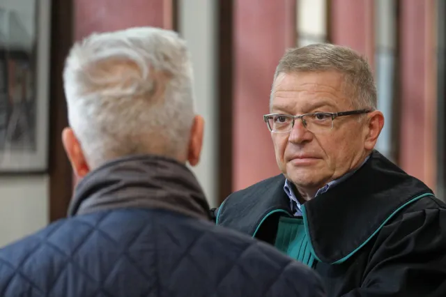 Były szef "GROM", oskarżony o udział w grupie Sławomira Nowaka, poszedł na ugodę