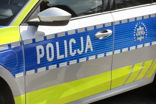 Polski "Gang Olsena" w akcji. Złodzieje wpadli, kiedy ciągnikiem holowali auto po nieudanym skoku