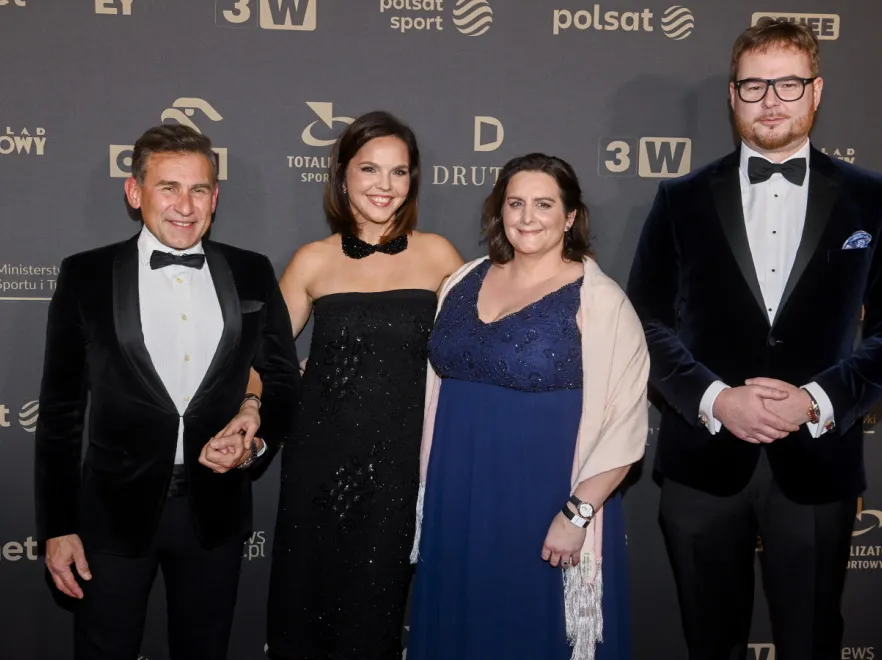 "Harry i Meghan po 3 latach na Podlasiu". Internauci komentują prezencję księcia Lubomirskiego z małżonką na GMS [FOTO]