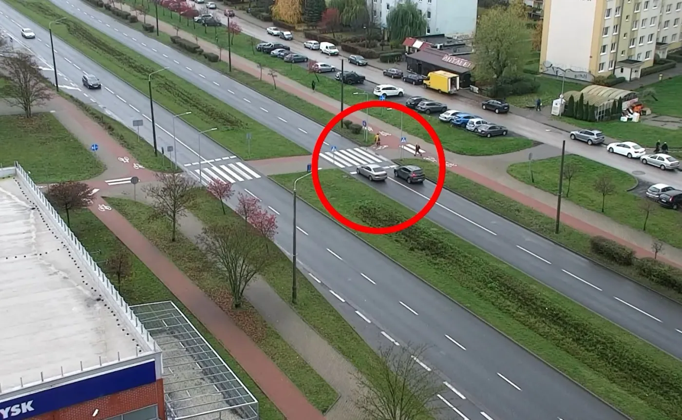 Kierująca VW dostała słony mandat i 15 punktów karnych