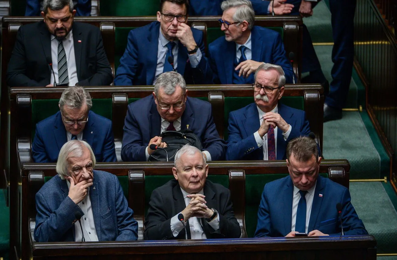 Kaczyński mówi o torturach. "Jestem przekonany, że to osobista decyzja Tuska"