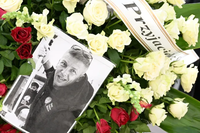 Pogrzeb Damiana Sobola. Polski wolontariusz został zabity w ataku IDF na konwój humanitarny