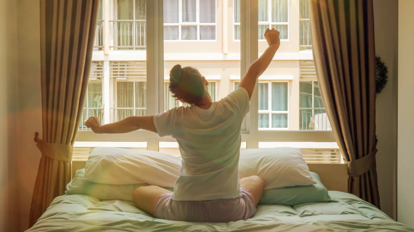 Ścielisz łóżko zaraz po przebudzeniu? Wiele osób popełnia ten błąd