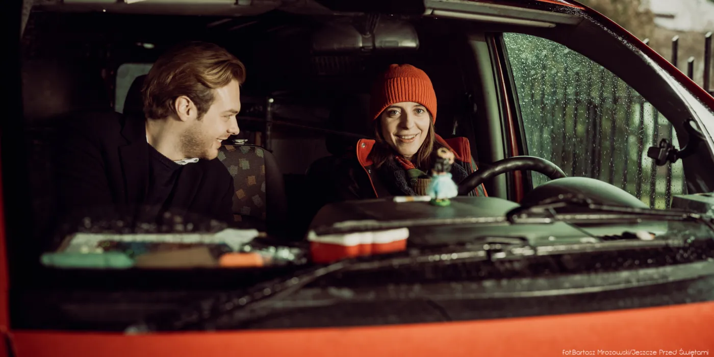 Ten świąteczny film był hitem Netflixa. Teraz pokaże go TVN