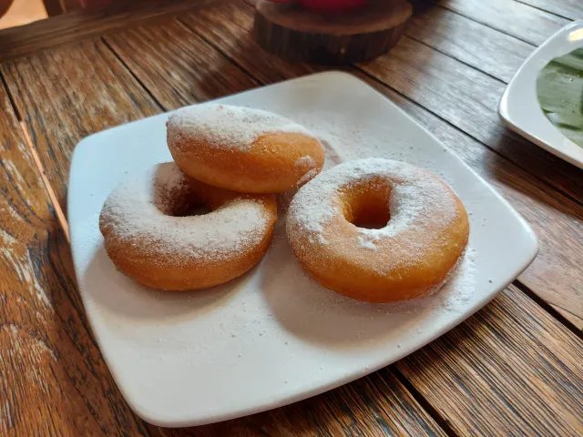 Oponki z serem. Lepsze od klasycznych pączków. Przepis od Jakuba Kuronia