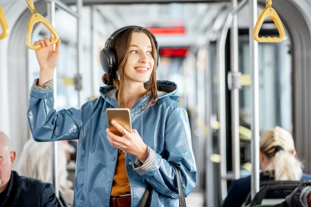 Ile bakterii jest na telefonie? Liczby mogą przerazić