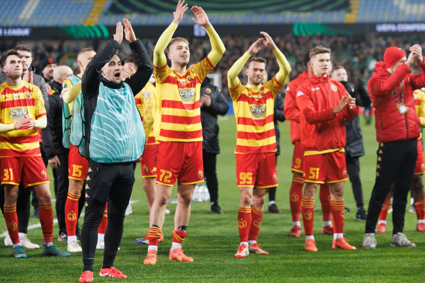 Miliony euro płyną do Polski z Europy. Legia i Jagiellonia zarobiły krocie w Lidze Konferencji