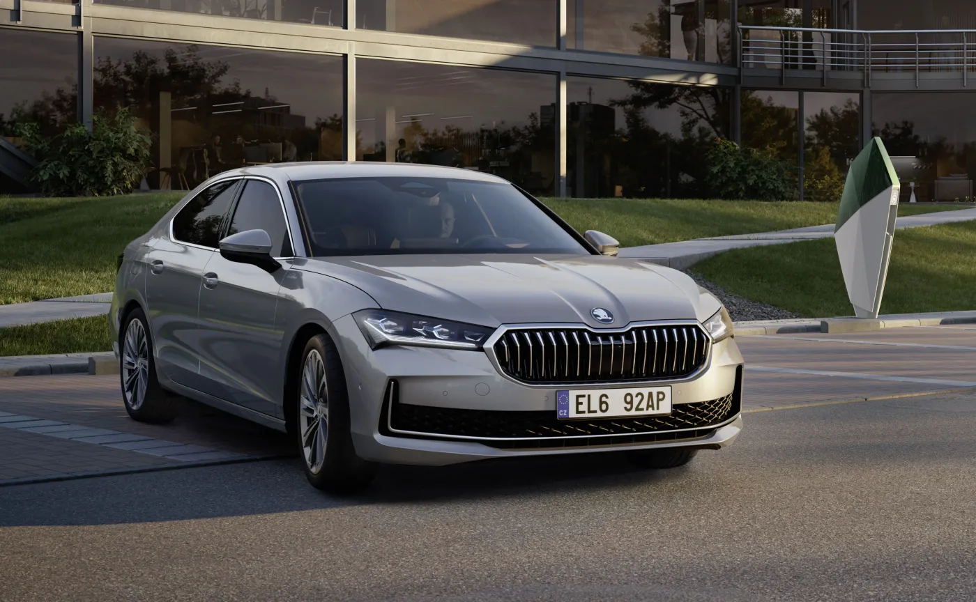 nowa-skoda-superb-liftback-z-napedem-hybrydowym-plugin-38426390.jpg