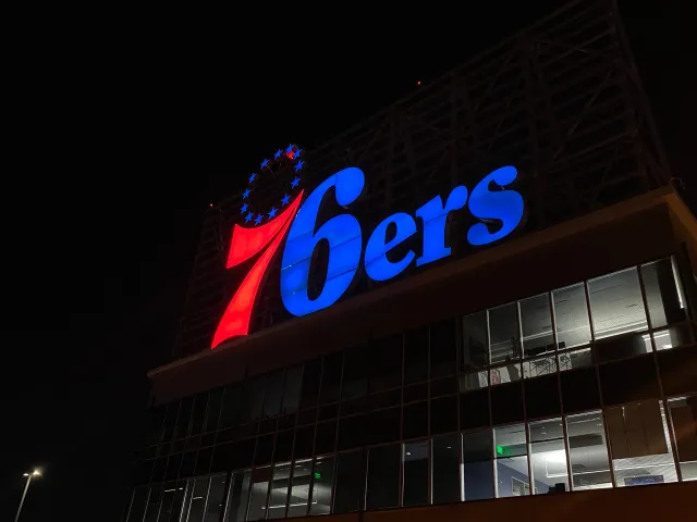 Polak podpisał kontrakt z klubem NBA! Syn trenera kadry trafił do Philadelphia 76ers