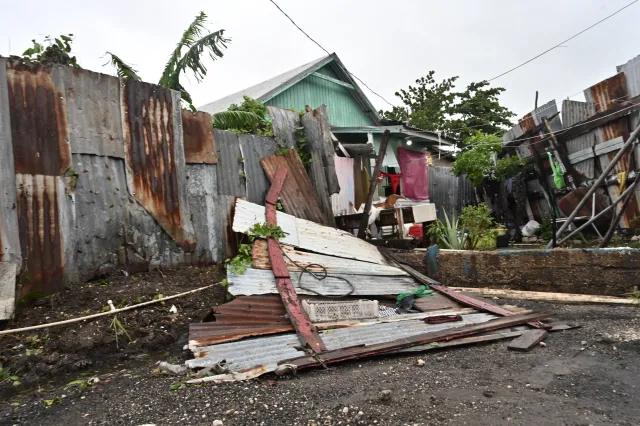 Huragan Melissa zmasakrował Jamajkę. Teraz na celowniku żywiołu Kuba [FOTO]