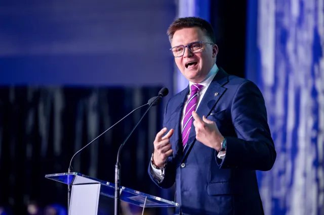 "Zamach stanu" w Sejmie? Hołownia znowu przed prokuraturą