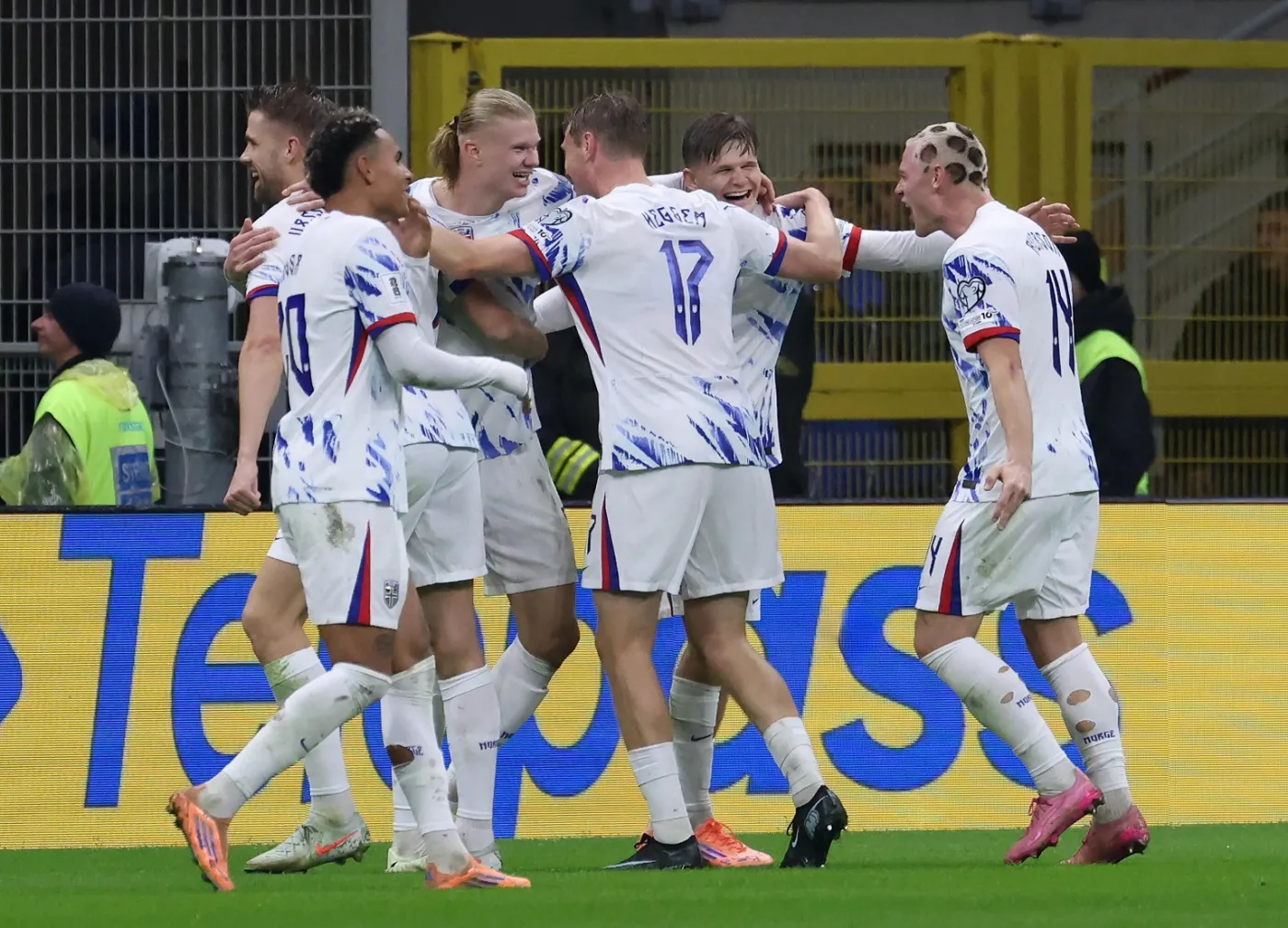 Piłkarze reprezentacji dogadali się w sprawie premii za mundial. Dostaną 30 procent wypłat z FIFA