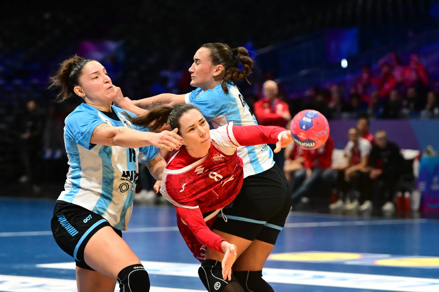 MŚ piłkarek ręcznych. Biało-czerwone lepsze od Argentyny