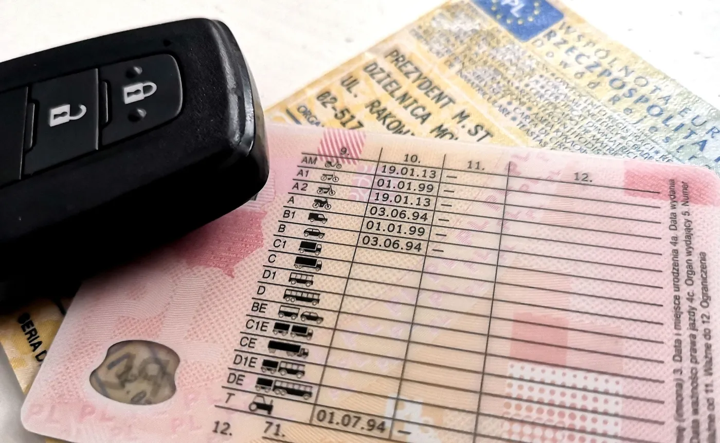 bezterminowe-prawo-jazdy-do-wymiany-co-mowia-przepisy-38438715.jpg