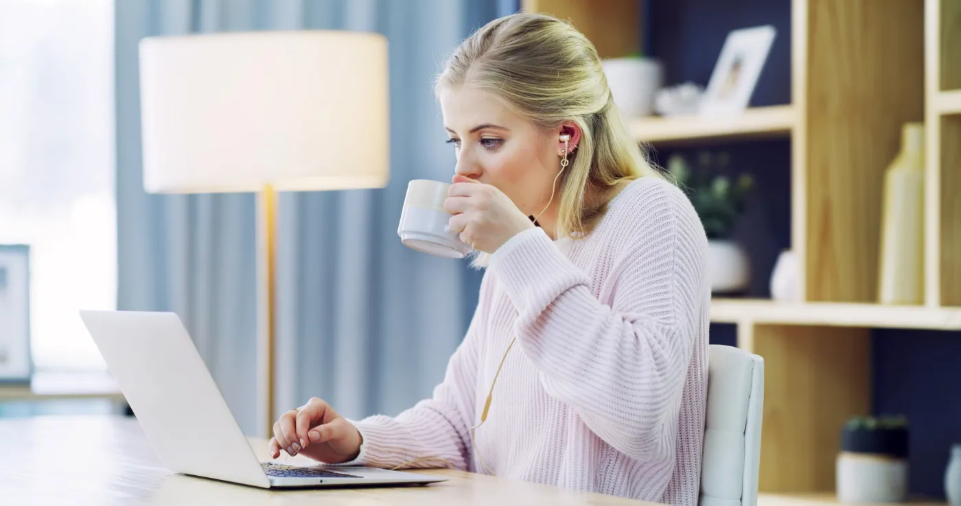 Czy kawa pomaga w spalaniu tłuszczu trzewnego? Ten jeden szczegół jest decydujący