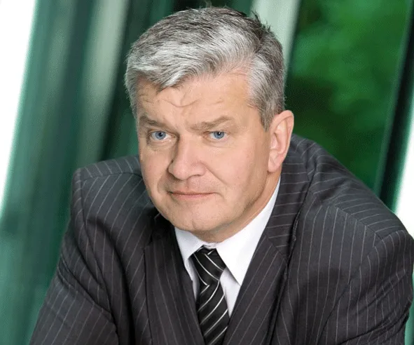 Leszek Pawłowicz, dyrektor Gdańskiej Akademii Bankowej, profesor Uniwersytetu Gdańskiego