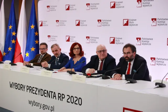 PKW: 8 przestępstw związanych z wyborami i 159 wykroczeń