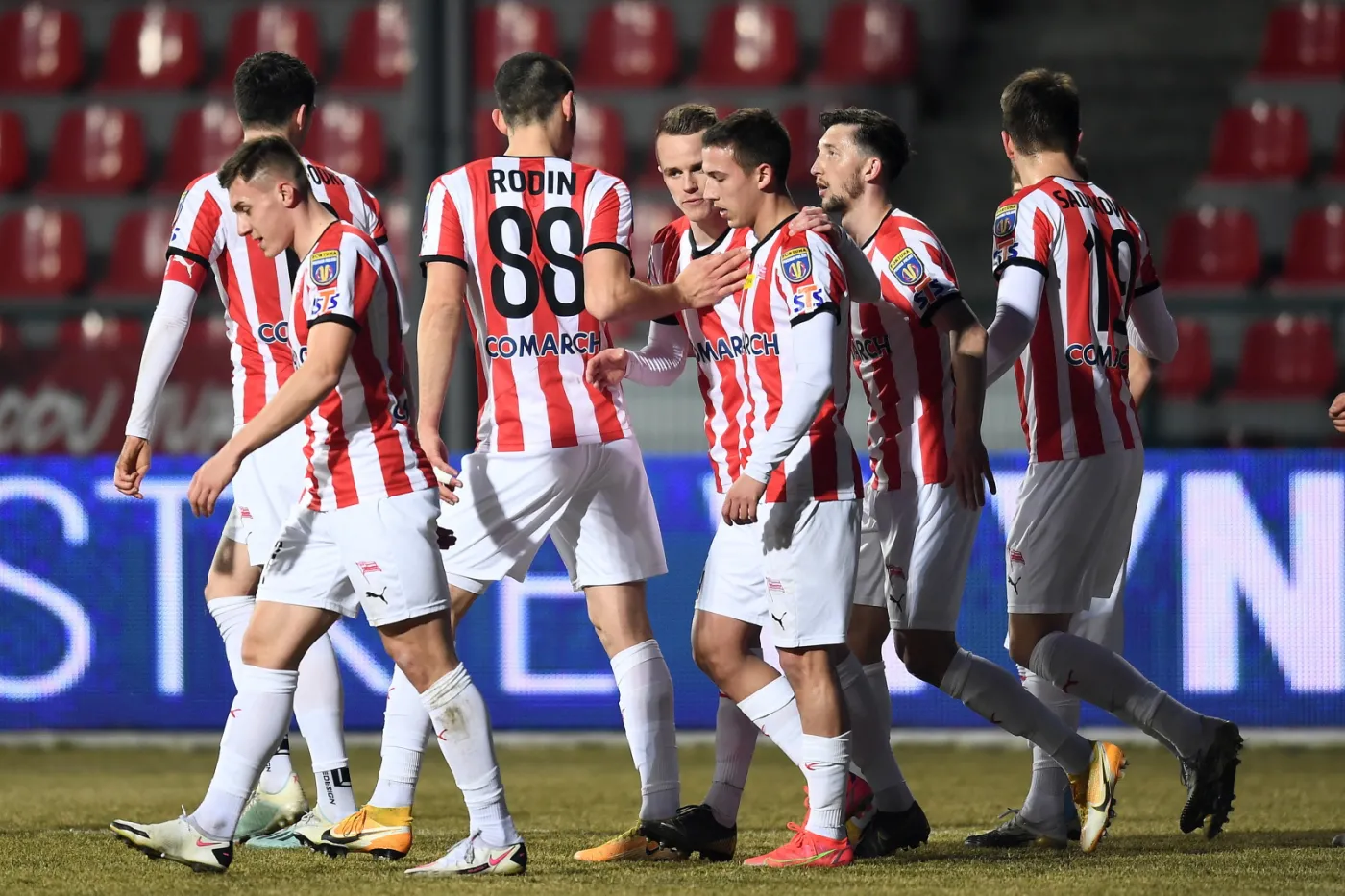 Święto w Chojnicach popsuła Cracovia. Obrońca Pucharu Polski bezlitosny