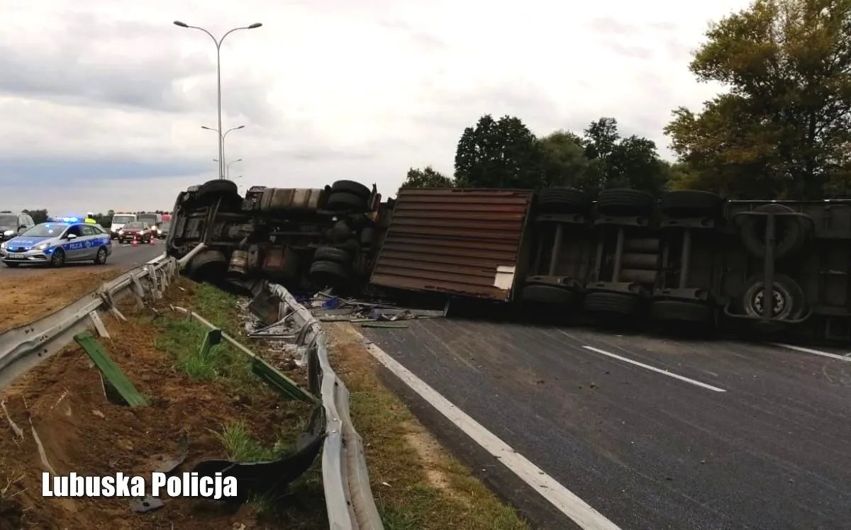 wypadek-ciezarowki-na-s3-miedzy-sulechowem-a-zielona-gora-37246552.jpg