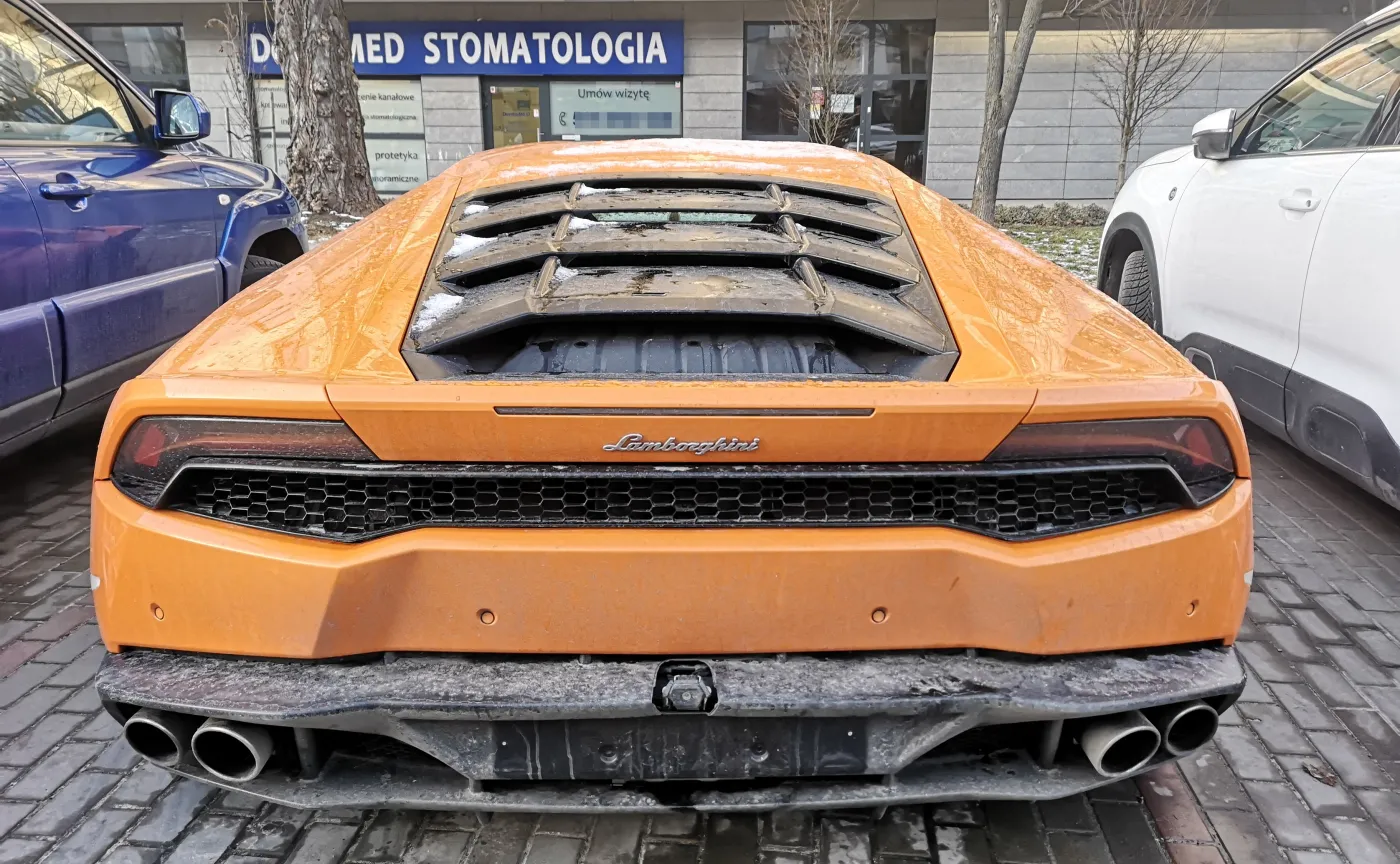 lamborghini-huracan-lp-6104-rozbite-w-wypadku-w-warszawie-37345983.jpg